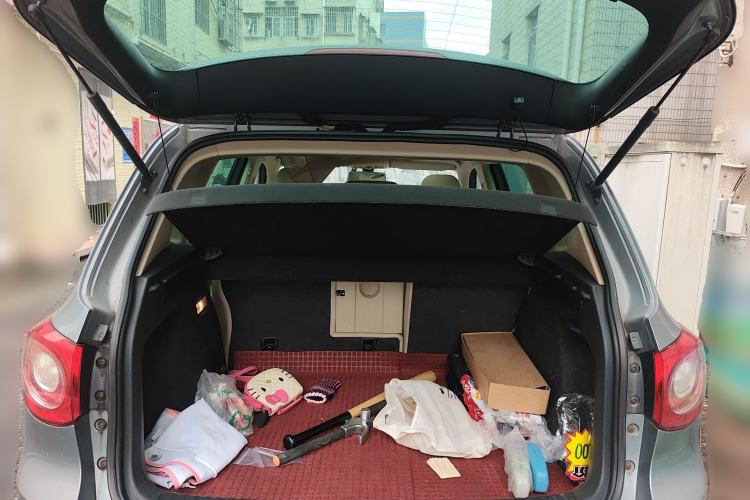 Used Volkswagen Tiguan 2012 2.0 TSI Automatic All-Wheel Drive Flagship Edition Trunk