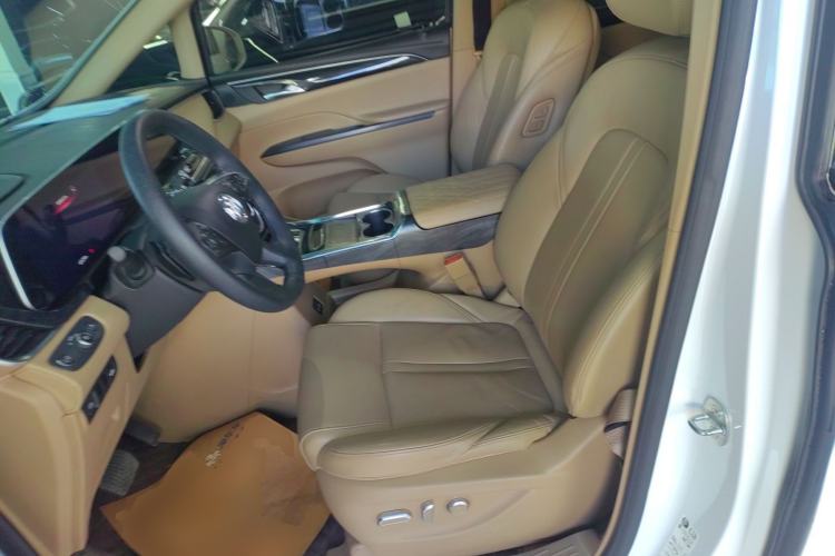 Used Buick GL8 2021 ES Land Cruiser 653T Luxury Edition