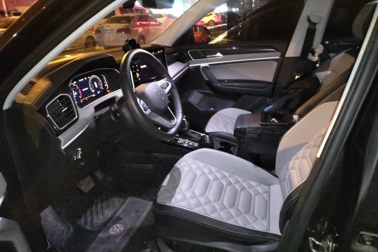 Used Volkswagen Tayron 2024 330TSI Two-Wheel Drive Luxury Plus Advanced Version
