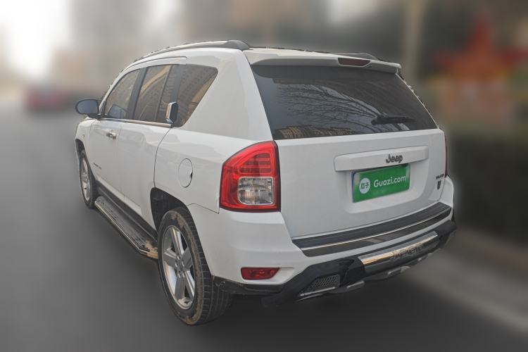 Used Jeep Compass 2012 2.0L two-wheel drive luxury version