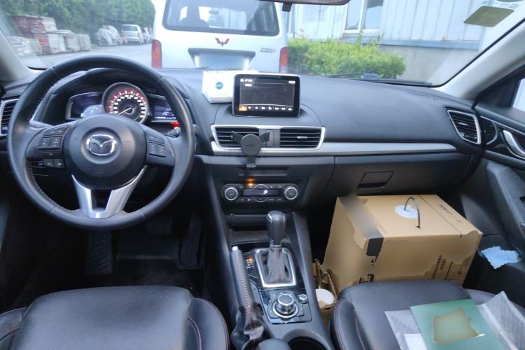 Used Mazda 3 Axela 2016 Sedan 2.0L Automatic Sport Model Center Console