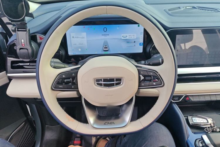 Used Geely Auto Monjaro L 2022 1.5T Leishen Hi·F Plug-in Hybrid Super Xun Steering Wheel