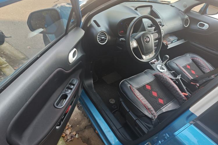 Used MG 3 2014 1.5L AMT Elite Edition
