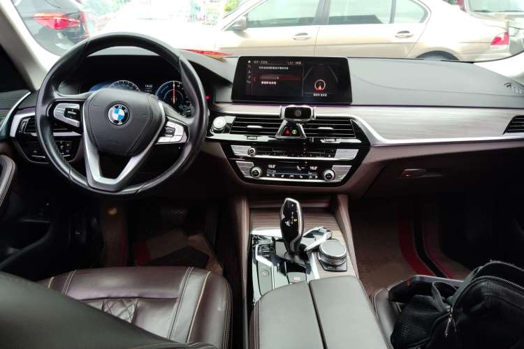 Used BMW 5 Series New Energy 2019 Updated Version 530Le Luxury Package
