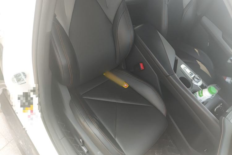 Used Changan UNI-V 2022 1.5T Prestige Version