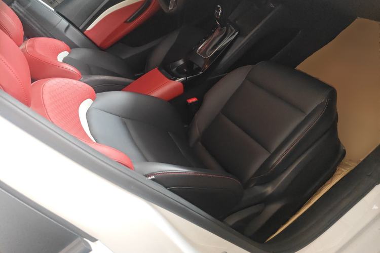 Used MG 5 2023 180 DVVT CVT Luxury Edition Right Front Seat