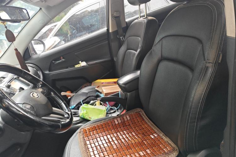 Used Kia Sportage R 2014 2.0L Automatic Two-Wheel Drive GL Left Front Seat