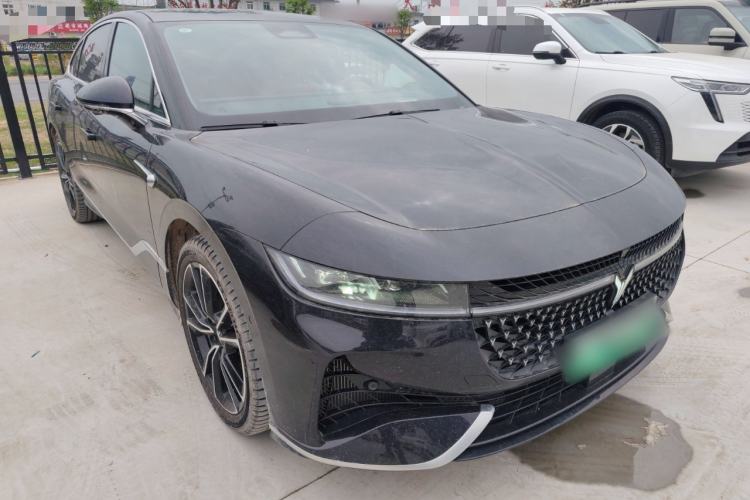 Used VOYAH PASSION 2024 PHEV Four-Wheel Drive Ultra-Long Range Flagship Model Front Right 45 Deg