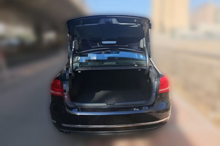 Used Volkswagen Passat 2014 1.8TSI DSG Prestige Edition Trunk