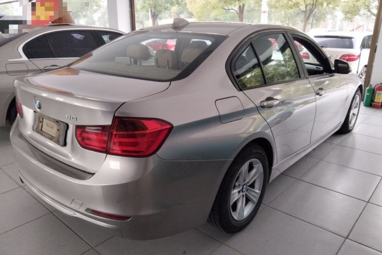 Used BMW 3 Series 2014 320i Active Edition

