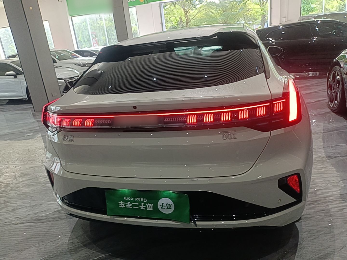 Zeekr 001 2025 WE Edition 95 kWh All-Wheel Drive — снимка 5