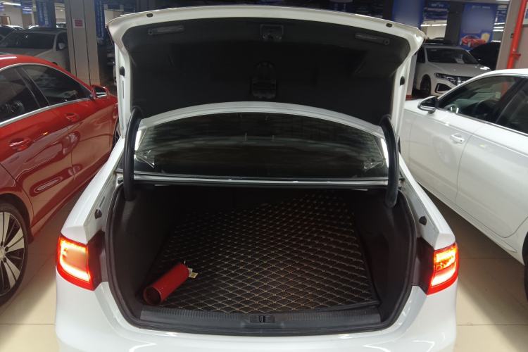 Used Audi A4L 2016 35 TFSI Collection Edition S line Comfort Model