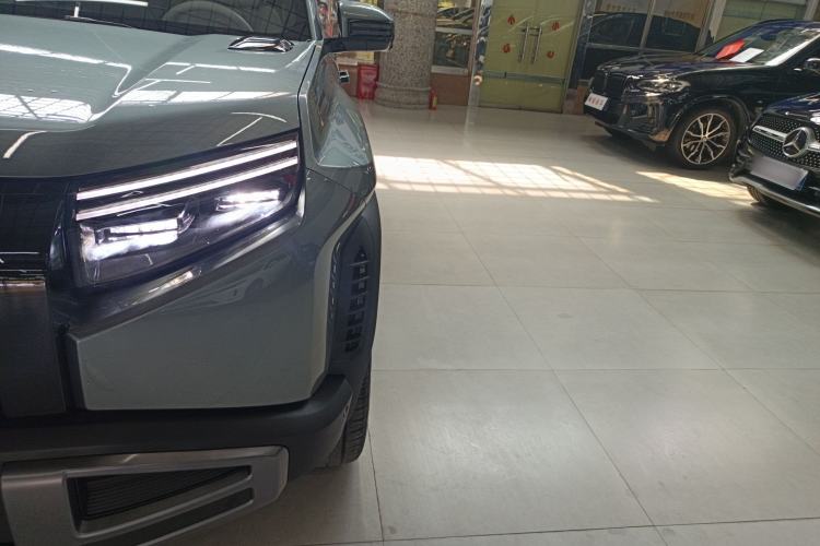 Used Formula Leopard Titanium 3 2025 501KM All-Wheel Drive Intelligent Driving Ultra Version