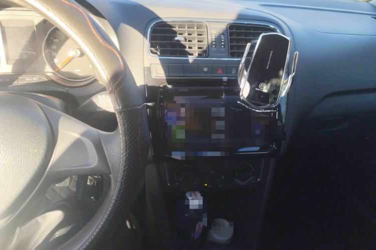 Used Volkswagen Polo 2014 1.6L Manual Comfort Edition