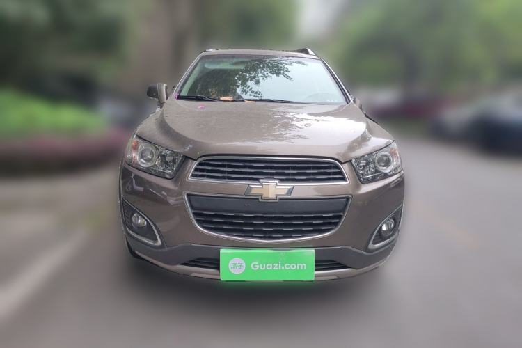 Used Chevrolet Captiva 2017 2.4L 4x4 Flagship Edition 7-Seater Front