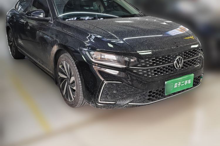 Used Volkswagen Passat 2022 330TSI Starry Elite Edition
