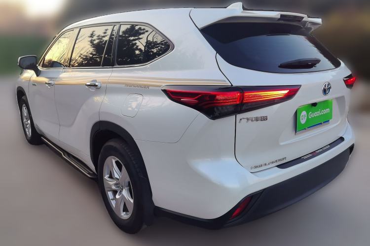 Used Toyota Highlander 2023 2.5L Smart Electric Hybrid Dual-Drive Elite Version 7 Seats