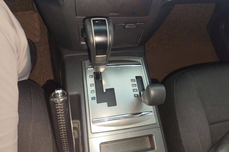 Used Mitsubishi Pajero 2016 3.0L Automatic Standard Version China V Standard