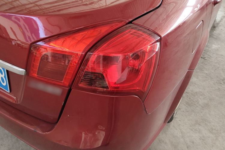 Used Buick Excelle 2013 1.5L Automatic Classic Model
