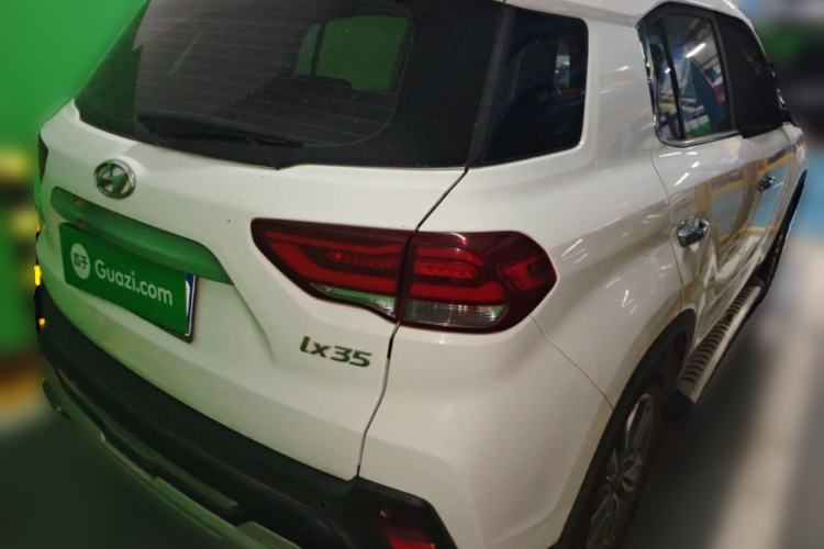 Used Hyundai ix35 2019 2.0L Automatic 2WD Zhiyong·Changxiang Edition China V Standard Rear Right 45 Deg