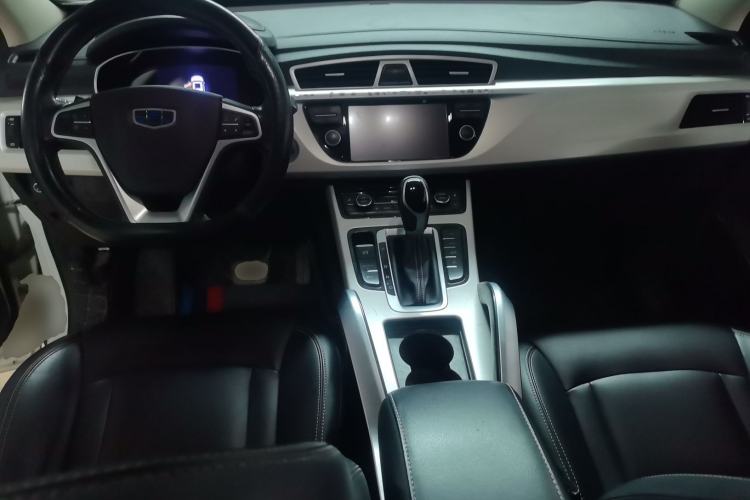 Used Geely Auto Emgrand X7 Sport 2018 1.8TD Automatic Two-Wheel Drive Smart Connect 4G Internet Edition
