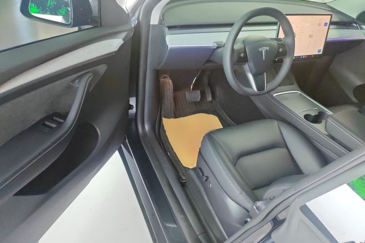 Used Tesla Model Y 2024 Rear-Wheel-Drive Version