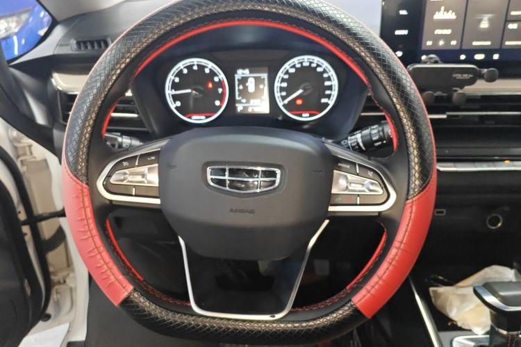 Used Geely Auto Vision X3 2021 PRO 1.5L CVT Deluxe Model