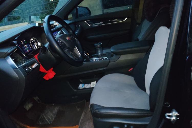 Used Cadillac XT5 2022 2.0T Two-Wheel Drive Luxury Version