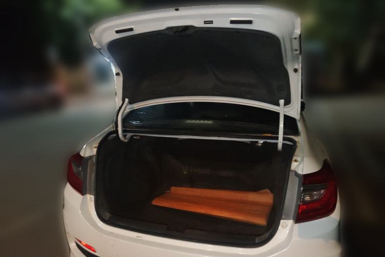 Used Honda Crider 2013 1.8L automatic luxury edition
