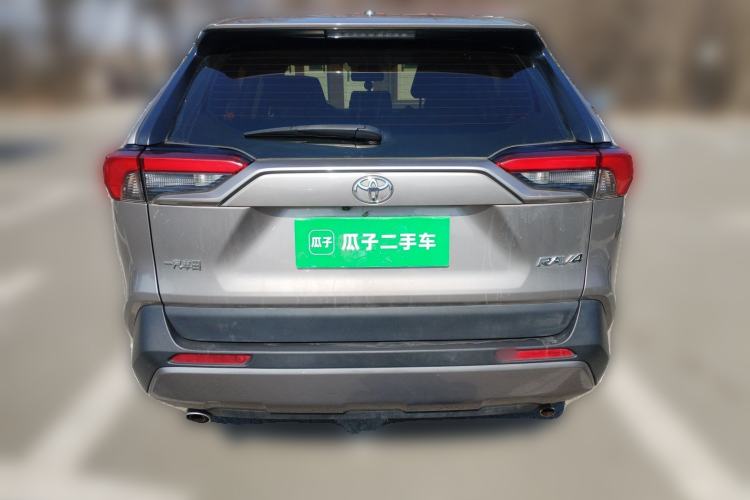 Used Toyota RAV4 2021 2.0L CVT Two-Wheel Drive Fashion PLUS Edition