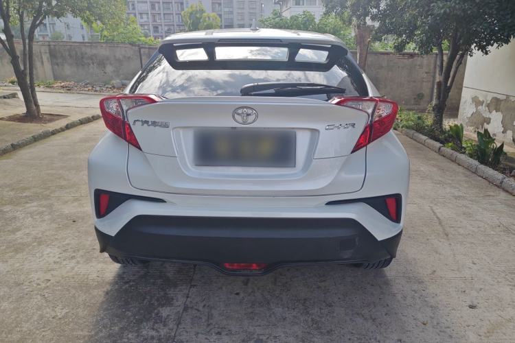 Used Toyota C-HR 2023 2.0L Leading Edition

