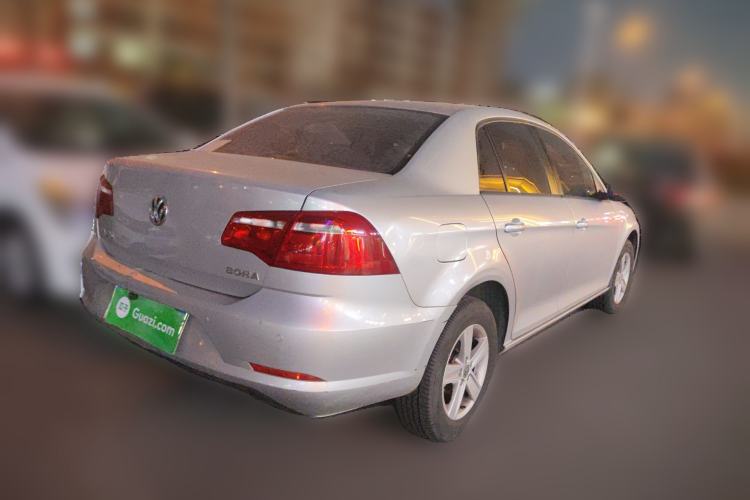 Used Volkswagen Bora 2014 1.6L Manual Fashion Edition
