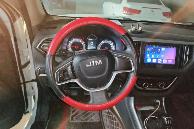 Used Isuzu JLM 2022 2.8T Classic Diesel 4x4 Comfort Version Standard Wheelbase JE493ZLQ6E
