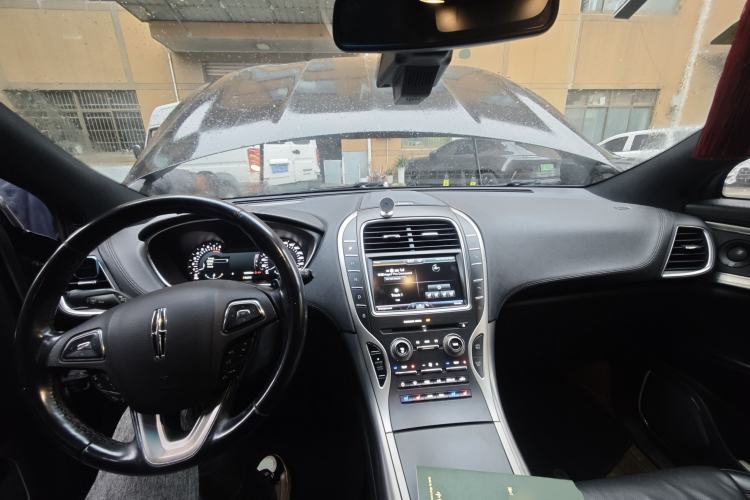 Used Lincoln MKX 2015 2.0T Four-Wheel Drive Luxury Edition
