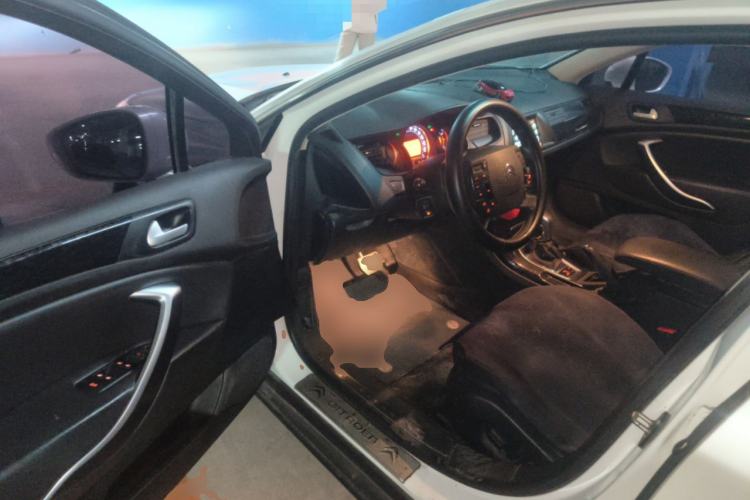 Used Citroen C5 2014 2.0L Automatic Luxury Edition Driver Seat