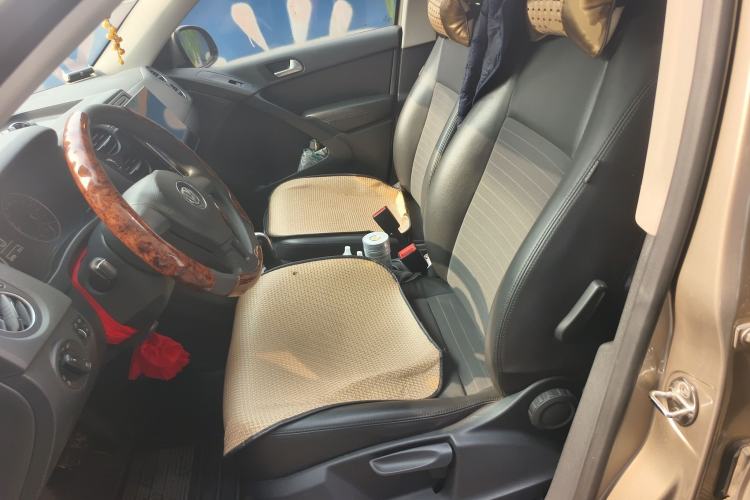 Used Volkswagen Tiguan 2013 1.8TSI Automatic Two-Wheel Drive Trend Edition Left Front Seat