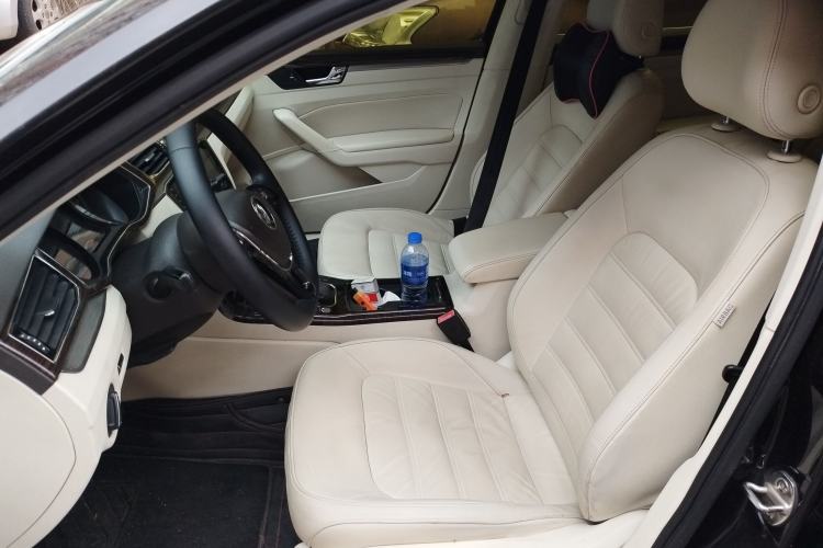 Used Volkswagen Passat 2016 330TSI DSG Luxury Edition Left Front Seat