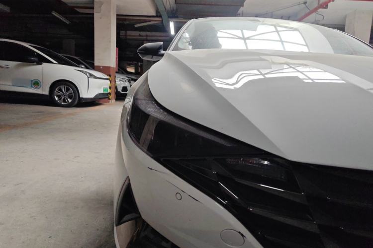 Used Hyundai Elantra 2022 1.5L CVT LUX Prestige Edition Exterior 6