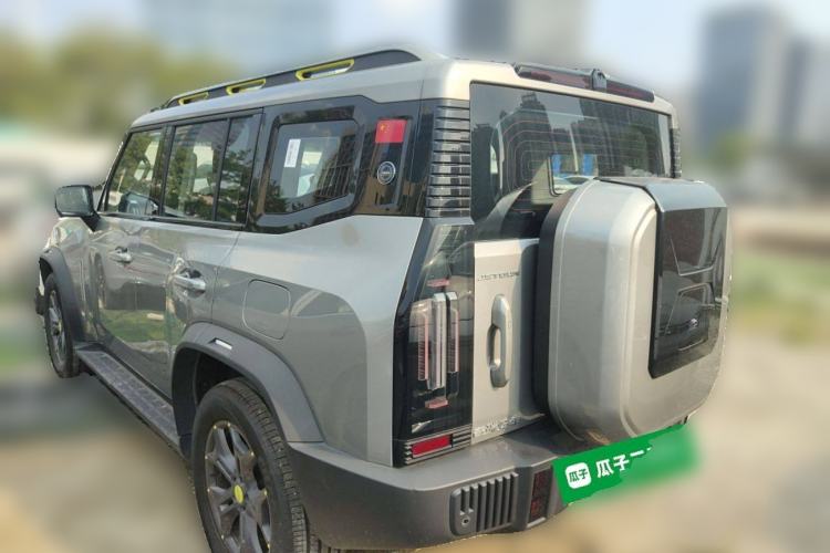 Used JETOUR Traveler 2023 2.0T All-Wheel Drive Conquer PRO