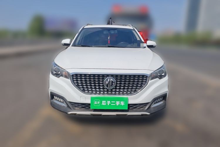 Used MG ZS 2020 Global Bestseller with 1.5L Engine Manual Transmission and a Massive 65-Inch Panoramic Sunroof Version
