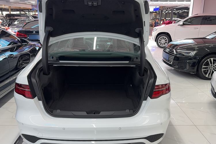 Used Jaguar XEL 2024 2.0T 250 PS R-DYNAMIC S Advanced Sport Edition