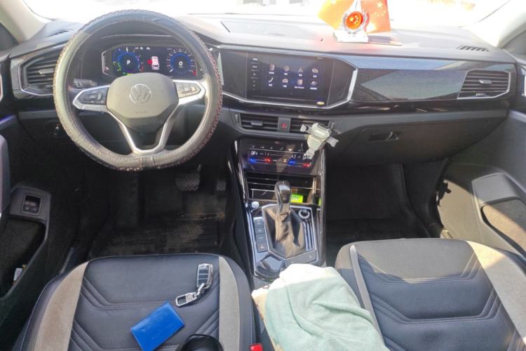 Used Volkswagen Tayron GTE Plug-in Hybrid 2020 1.4T Luxury Model Center Console