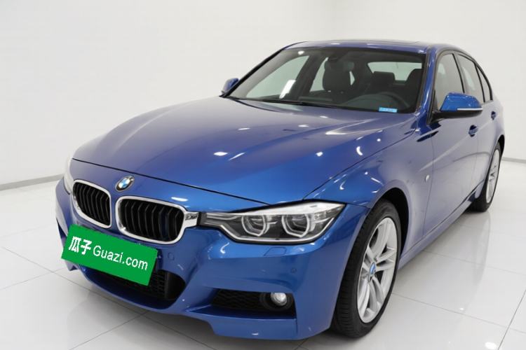 Used BMW 3 Series 2018 320i M Sport Package Front Left 45 Deg