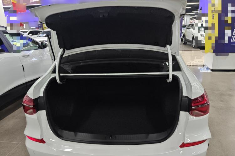 Used Chevrolet Monza 2020 Light Hybrid RS 330T Automatic Comfort Edition
