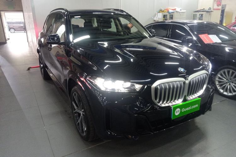 Used BMW X5 2023 xDrive 30Li Luxury M Sport Night Edition Package