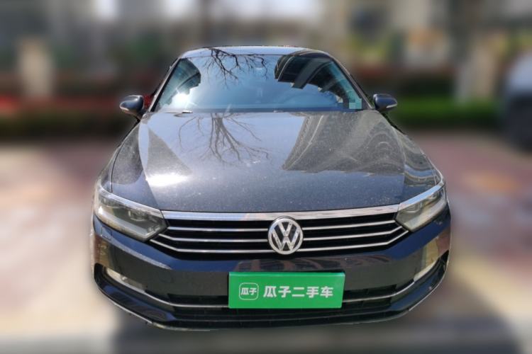 Used Volkswagen Magotan 2018 330TSI DSG Luxury Model Front