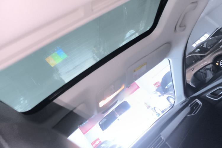 Used Roewe i5 2020 1.5L Automatic 4G Connected Linghao Edition