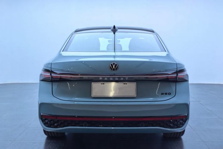 Used Volkswagen Passat 2025 Pro 380TSI Starry Dragon Luxury Edition