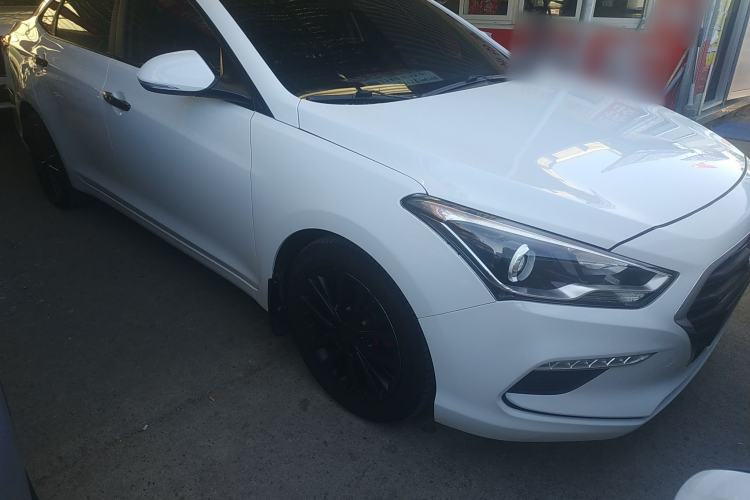 Used Hyundai Mistra 2017 1.6T Automatic Smart GLS China V Standard Front Right 45 Deg