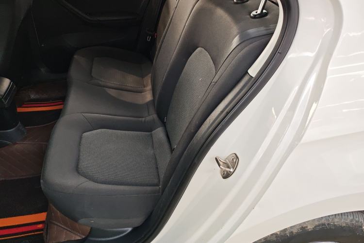 Used Volkswagen Jetta 2017 1.5L Automatic Fashion Model Left Rear Seat